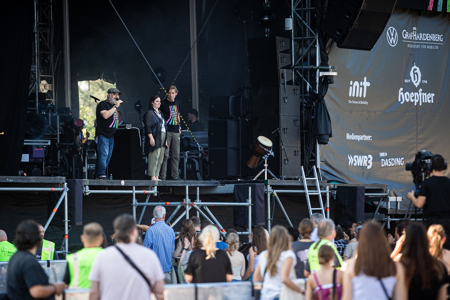 Наш флаг развевается над мировыми фестивалями. Как Украина побеждает на культурном фронте